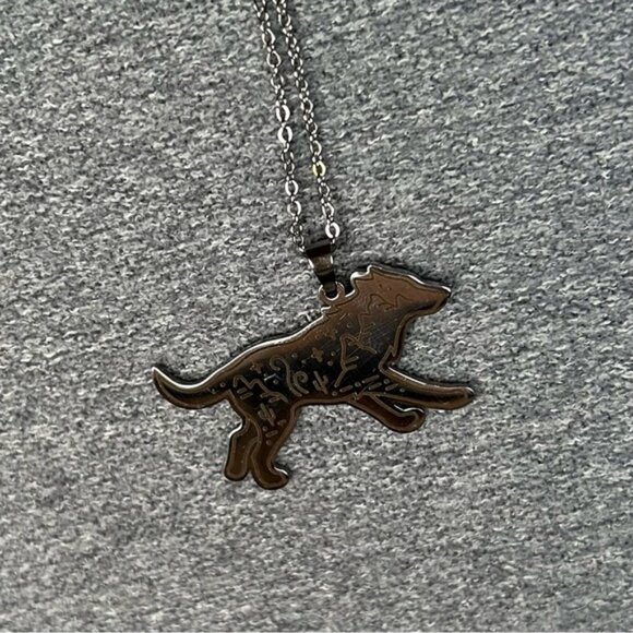 Wolf Silhouette Stainless Steel Pendant ~ Adjustable Necklace ~ Brand New - Picture 8 of 9